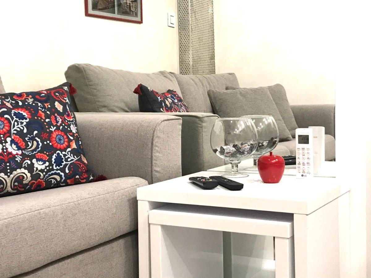 Апартаменты LIRRA LUXE Modern&Cozy in the Downtown, БЕЛЫЙ КАРТОН Белград Экстерьер фото