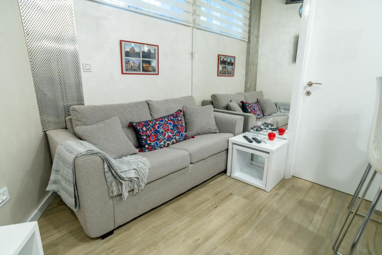Апартаменты LIRRA LUXE Modern&Cozy in the Downtown, БЕЛЫЙ КАРТОН Белград Экстерьер фото