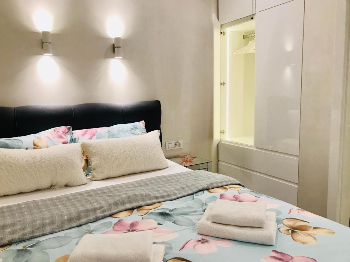 Апартаменты LIRRA LUXE Modern&Cozy in the Downtown, БЕЛЫЙ КАРТОН Белград Экстерьер фото