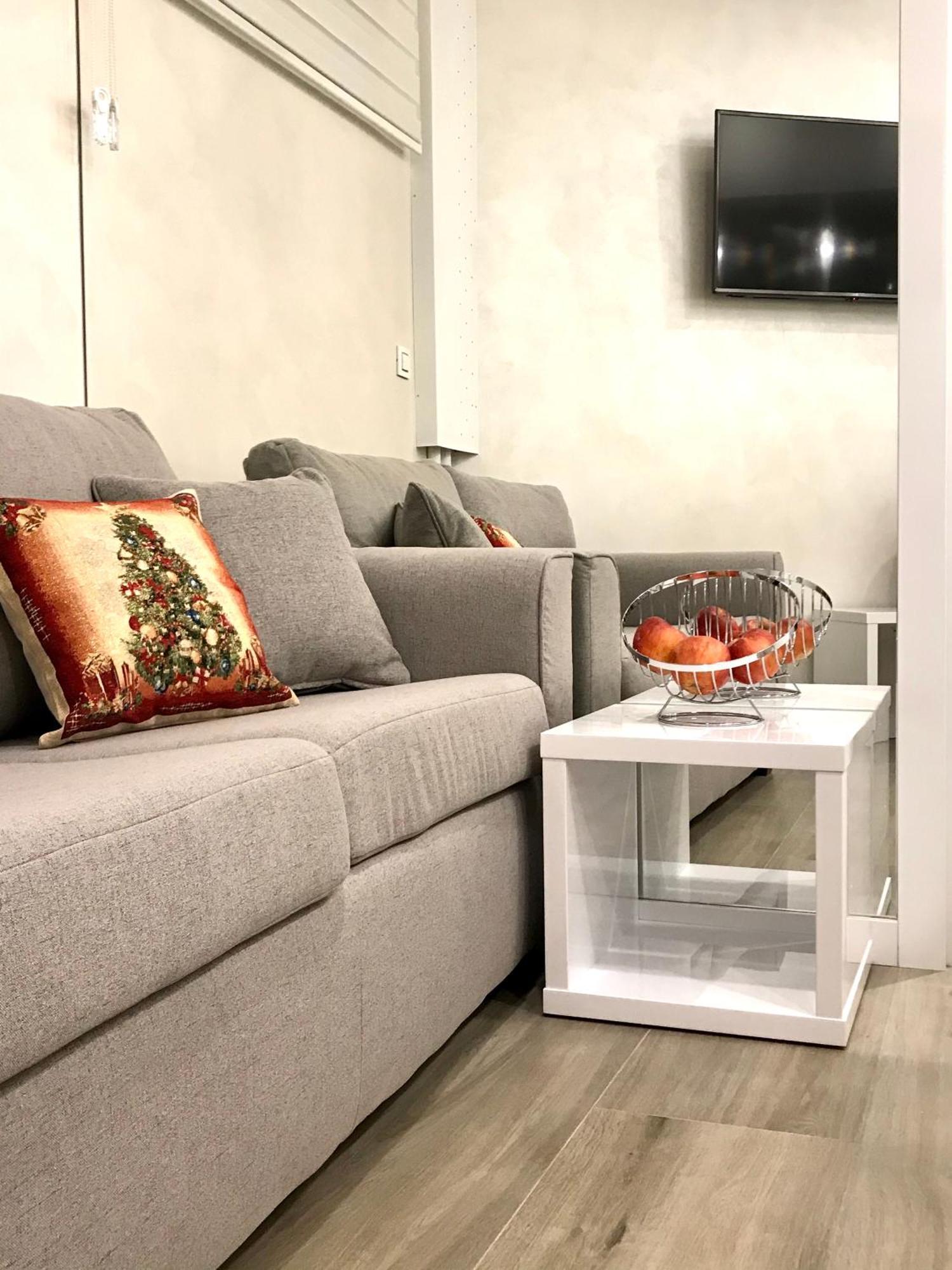 Апартаменты LIRRA LUXE Modern&Cozy in the Downtown, БЕЛЫЙ КАРТОН Белград Экстерьер фото