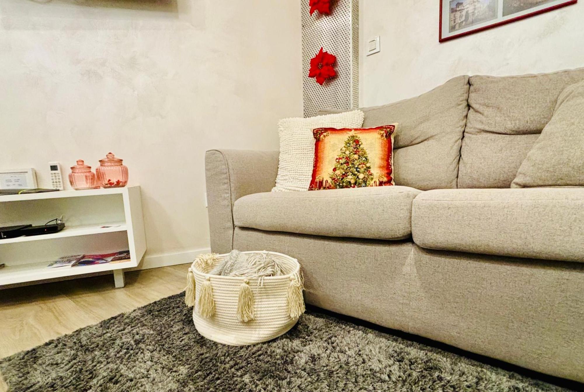 Апартаменты LIRRA LUXE Modern&Cozy in the Downtown, БЕЛЫЙ КАРТОН Белград Экстерьер фото
